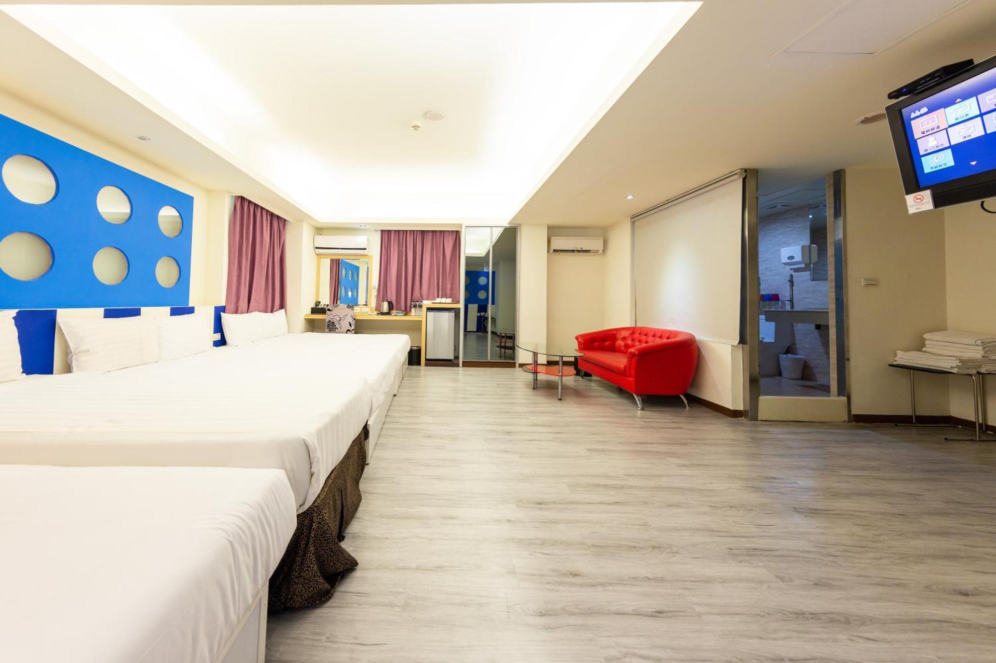 Newrise Hotel Каосюн Екстериор снимка