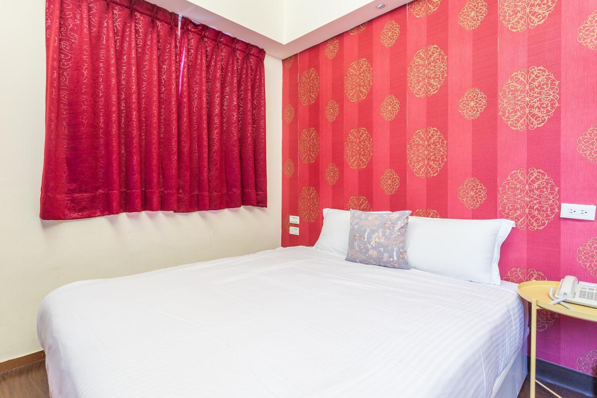 Newrise Hotel Каосюн Екстериор снимка