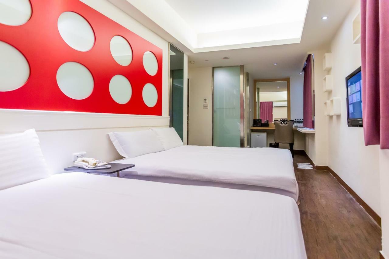 Newrise Hotel Каосюн Екстериор снимка